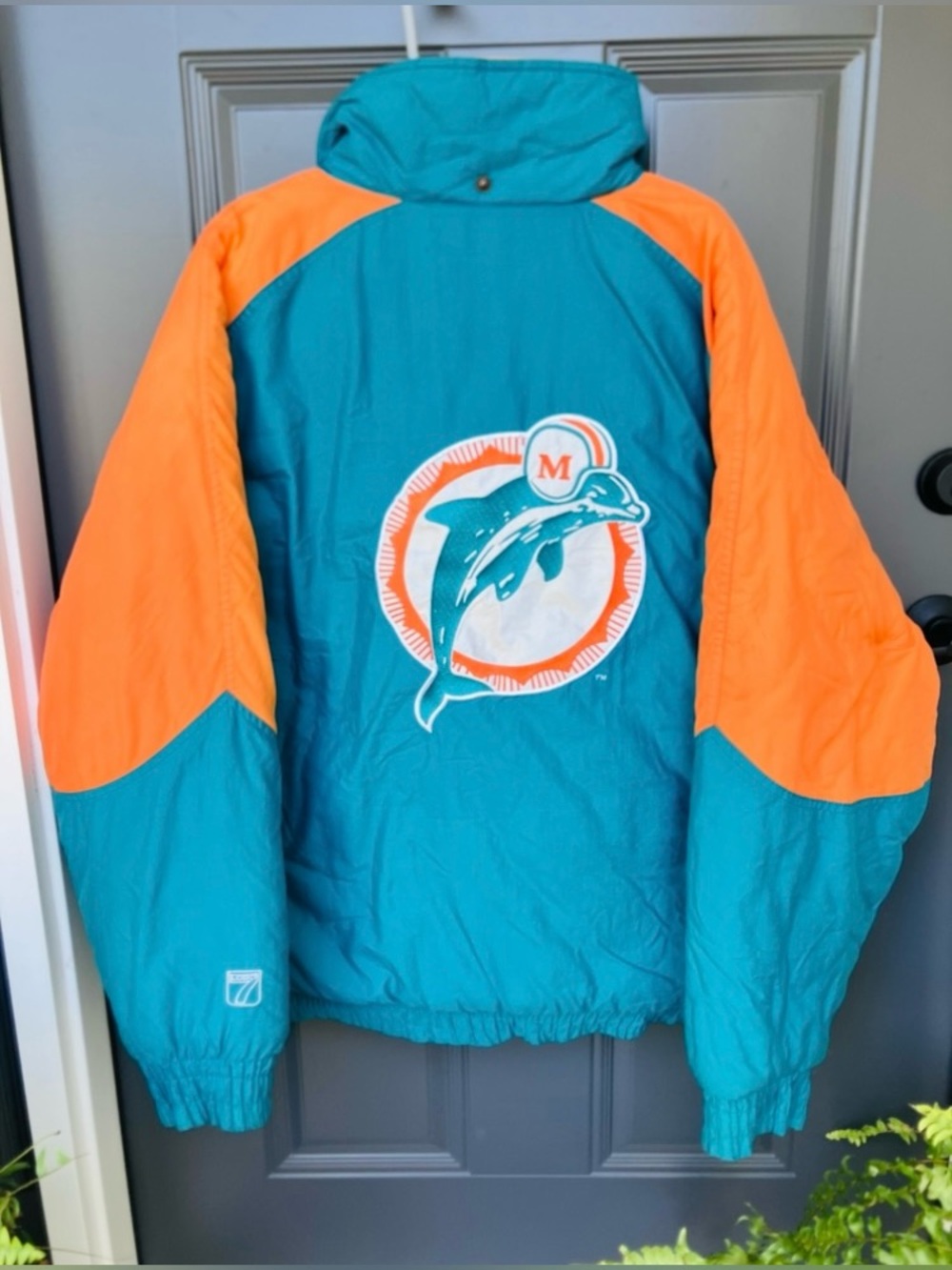 Vintage NFL Jacket Logo 7 Miami Dolphins Large 80s 90s Old Logo Team NFL Puffer